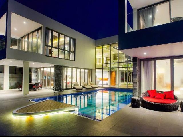 VILLA 2 FLOORS FOR RENT – OCEAN VILLA, NGU HANH SON, DA NANG