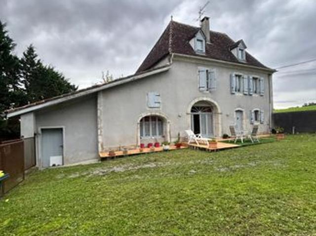 Villa 2 logements proche Orthez