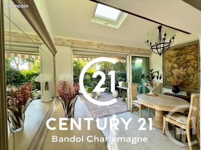Villa 2 pièces 47 m²