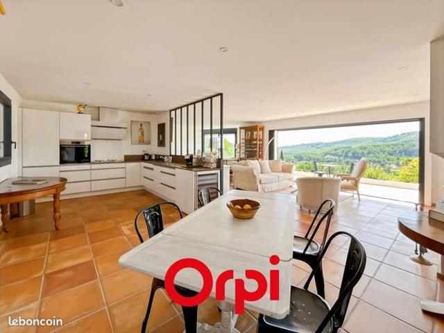 Villa 2 pièces 198 m²