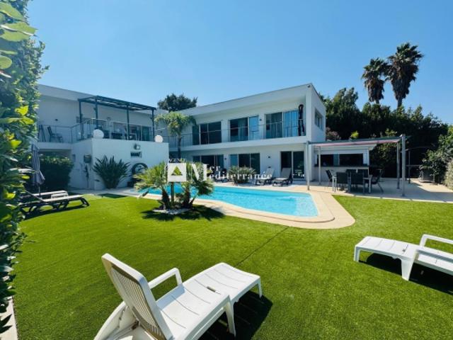 Villa + 2 terrains constructibles à vendre à Cogolin 83310
