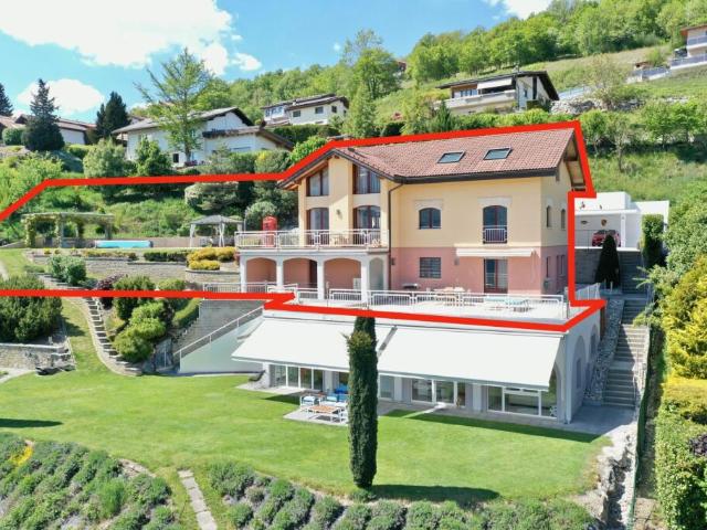 Villa + 2.5 pces avec piscine à Savièse Vue panoramique