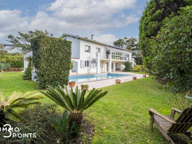 Villa 275m2 sur le GOLF de Chiberta, en bordure d'OCEAN, ave
