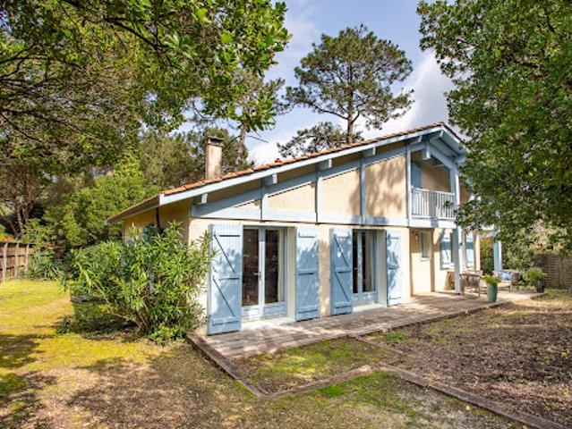 Villa en bord de mer avec jardin