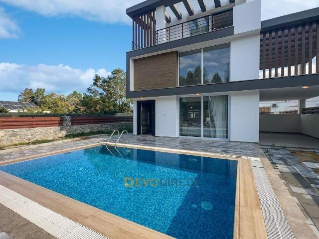 Villa 3+1 Girne, 225730