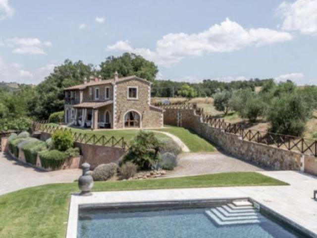 Villa