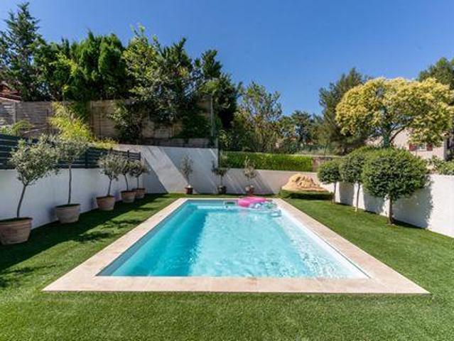 Villa 3 chambres, Marseille 12e Arrondissement Provence Alpes Côte d'Azur 13012 DS82556572