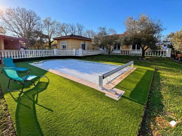 Villa t4 150 m² – piscine chauffée – cuisine d'été – terrain 2 340 m² – fontenilles 31470