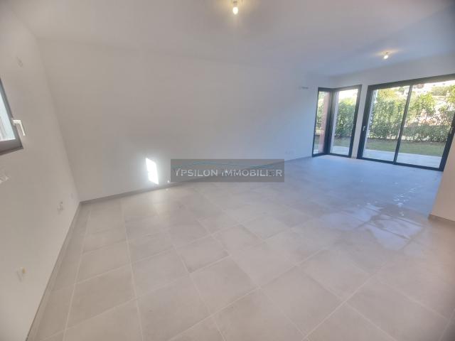 Villa 3 Chambres A seulement 15 min de Monaco