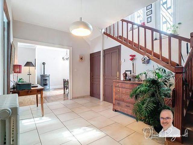 Villa 3 chambres, Lyon 8e Arrondissement Rhône Alpes 69008 DS89698708