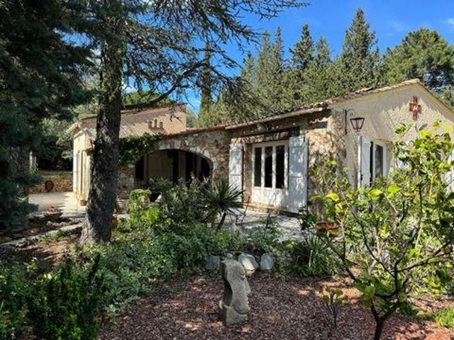 Villa 3 chambres, Le Plan De La Tour Provence Alpes Côte d'Azur 83120 DS82034140