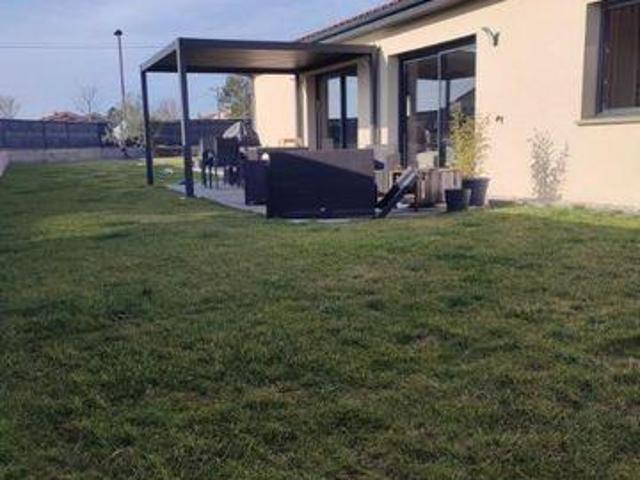 Villa 3 chambres, Pessat Villeneuve Auvergne 63200 DS88218154