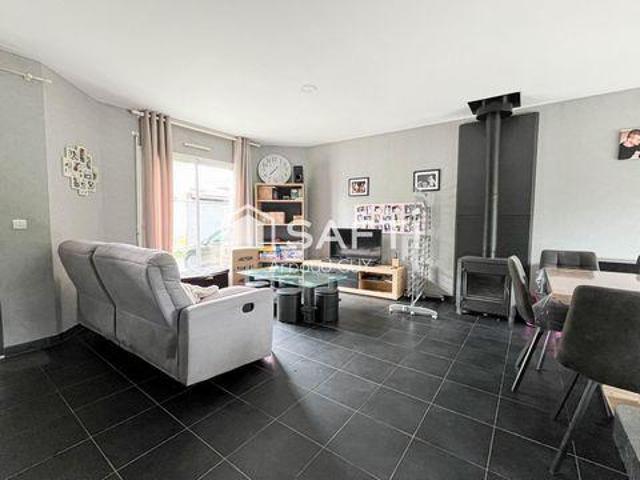 Villa 3 chambres, Saint Cosme En Vairais Pays de la Loire 72110 DS90761838