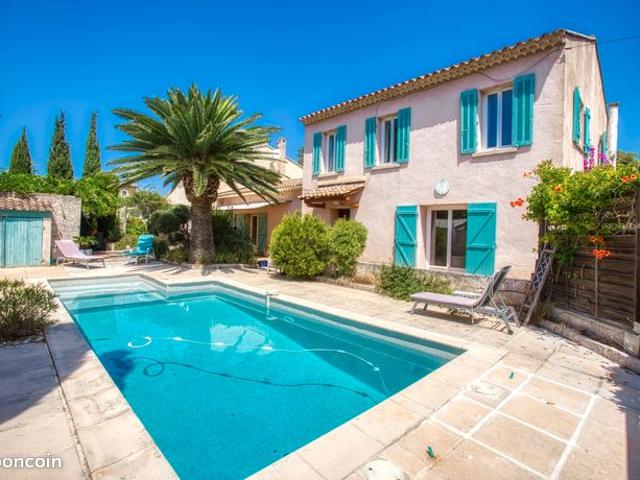 Villa 3 chambres 158 m²
