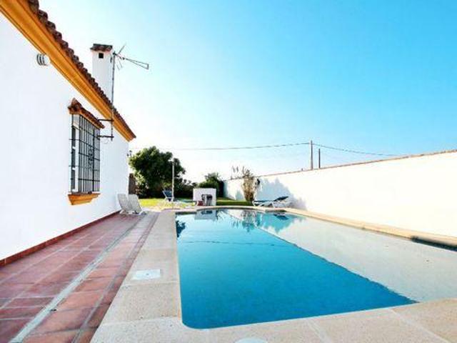 Villa 3 Dormitorio Cádiz Andalucía ES98303456
