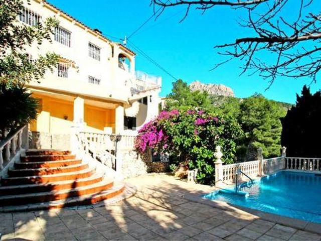 Villa 3 Dormitorio Calp Comunidad Valenciana ES98303542
