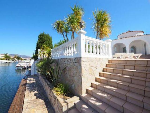 Villa 3 Dormitorio Girona CataluñaCatalonia ES98303776