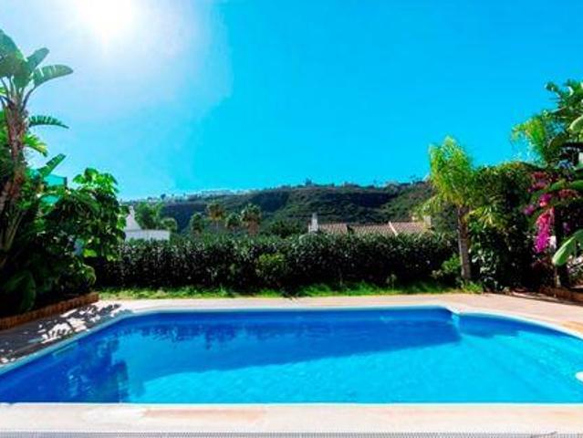 Villa 3 Dormitorio Marbella Andalucía ELS98303421