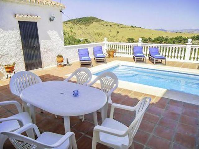 Villa 3 Dormitorio Marbella Andalucía ES98303400