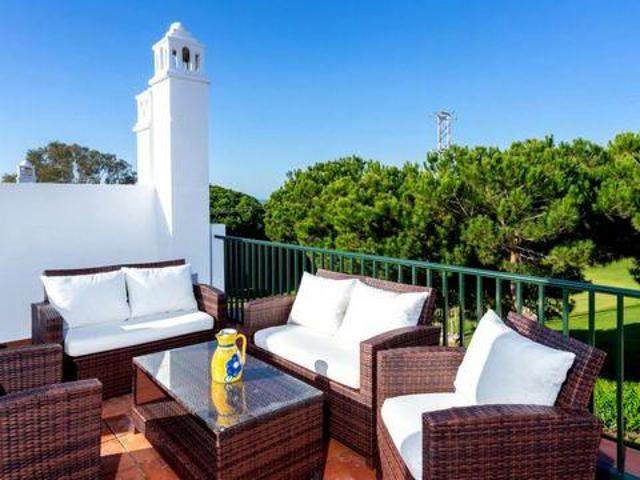 Villa 3 Dormitorio Marbella Andalucía ES98303016