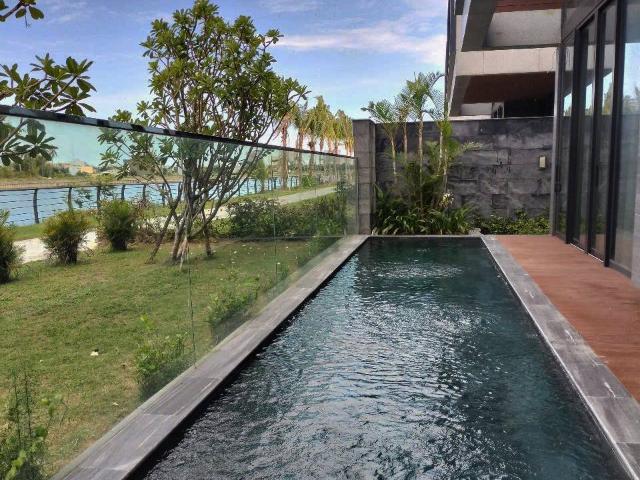 VILLA 3 FLOORS – 5 BEDROOMS FOR LONG TERM RENT – ONE RIVER VILLA, NGU HANH SON, DANANG