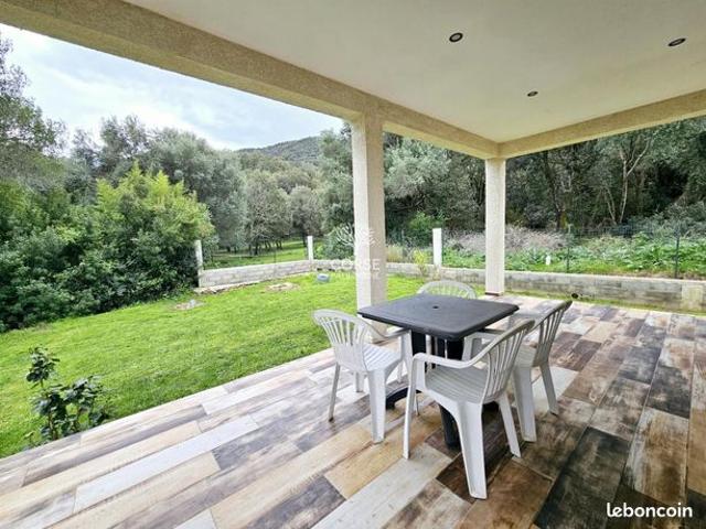 Villa 3 pièces 62 m²