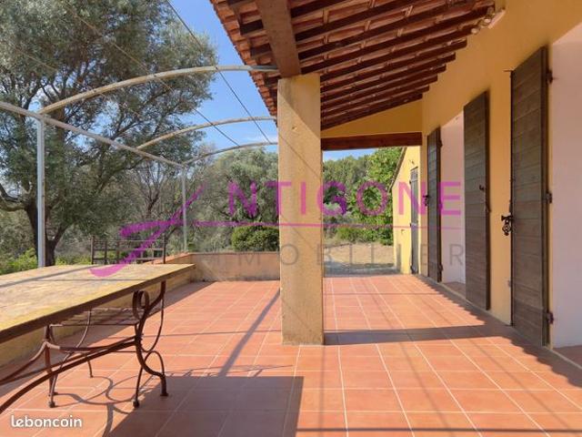 Villa 3 pièces 64 m²
