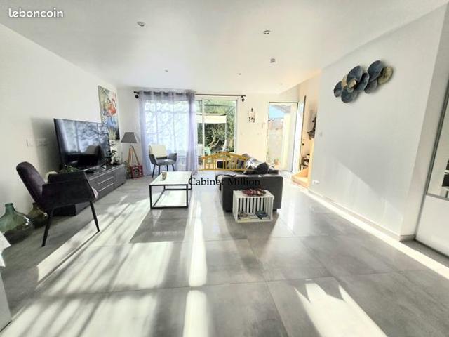 Villa 3 pièces 80 m²