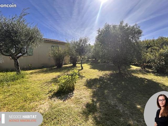 Villa 3 pièces 80 m²