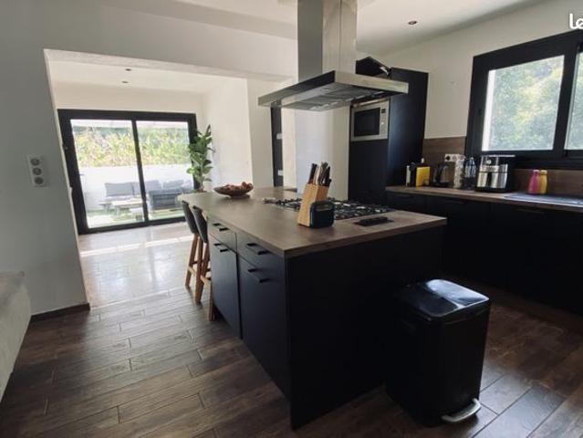 Villa 3 pièces 95 m²