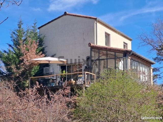 Villa 3 pièces 100 m²