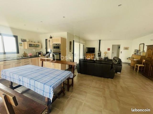 Villa 3 pièces 100 m²