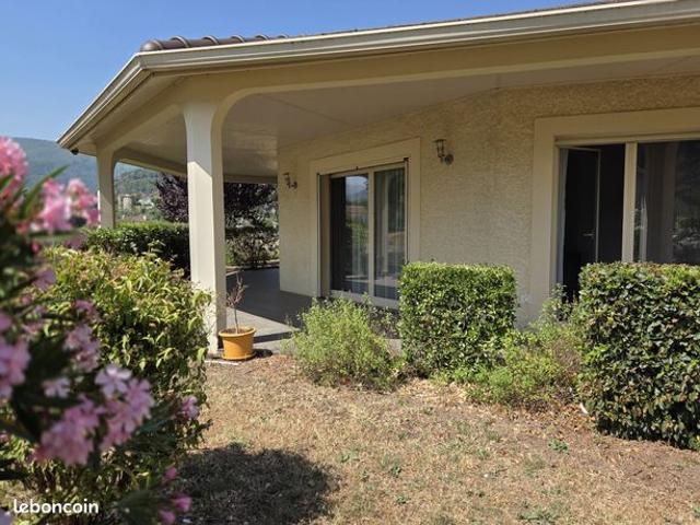 Villa 3 pièces 115 m²