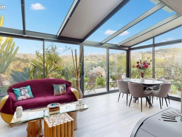 Villa 3 pièces 118 m²