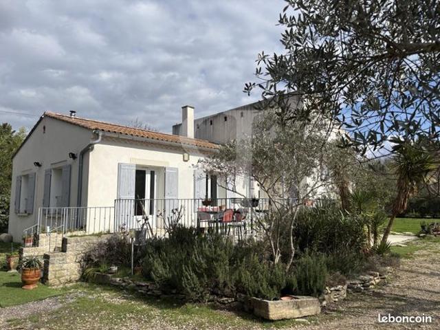 Villa 3 pièces 123 m²
