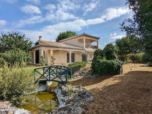 Villa 3 pièces 123 m²