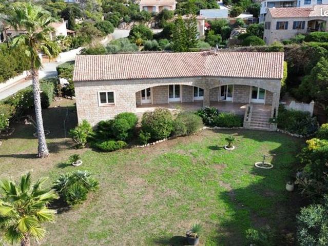 Villa 3 pièces 125 m²