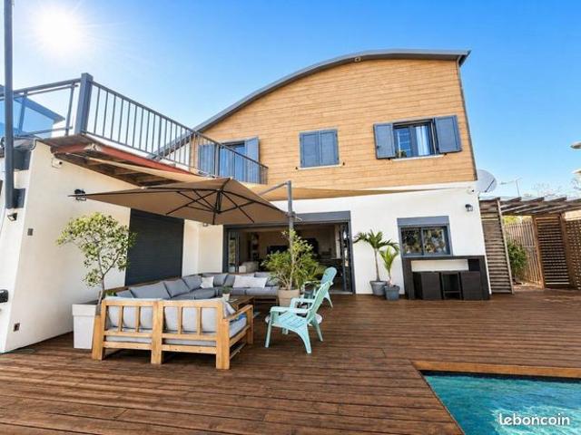 Villa 3 pièces 157 m²