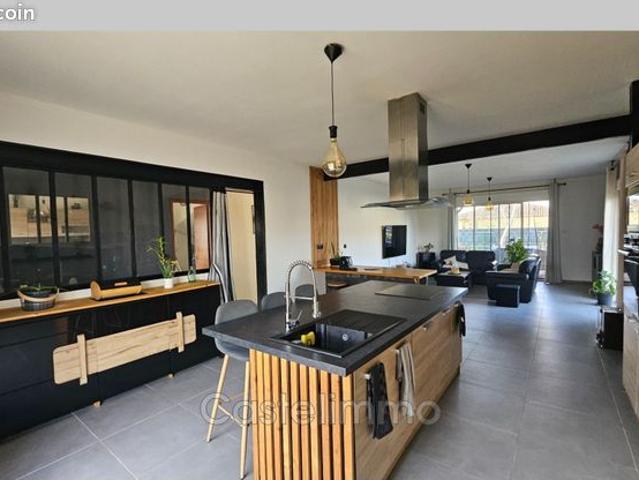 Villa 3 pièces 173 m²