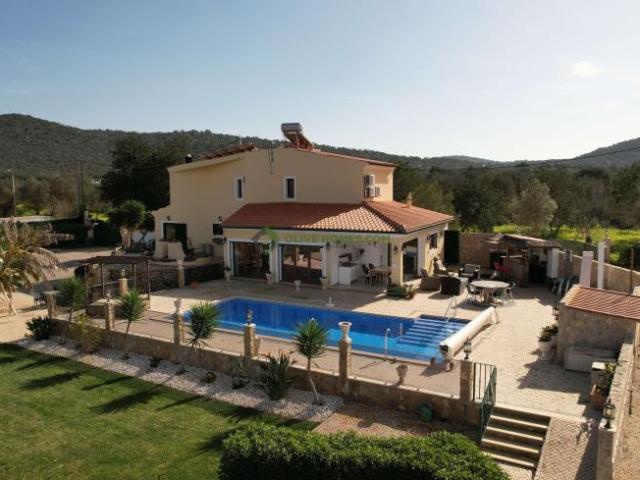 villa 3 quarto, Albufeira Algarve DLS73218817