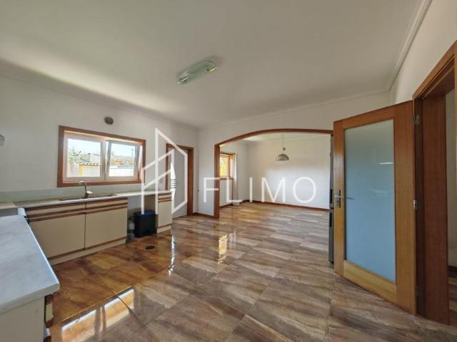 villa 3 quarto, Aveiro Santa Maria da Feira 4520 DLS100600739