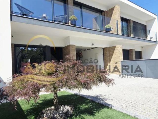 villa 3 quarto, Braga Fafe 4820 DS102883360