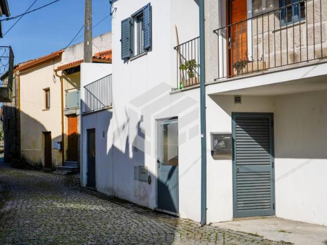villa 3 quarto, Coimbra Oliveira do Hospital 3405 DS99720747