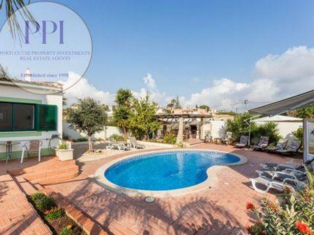 villa 3 quarto, Lagos Faro 8600 281 DS92587926