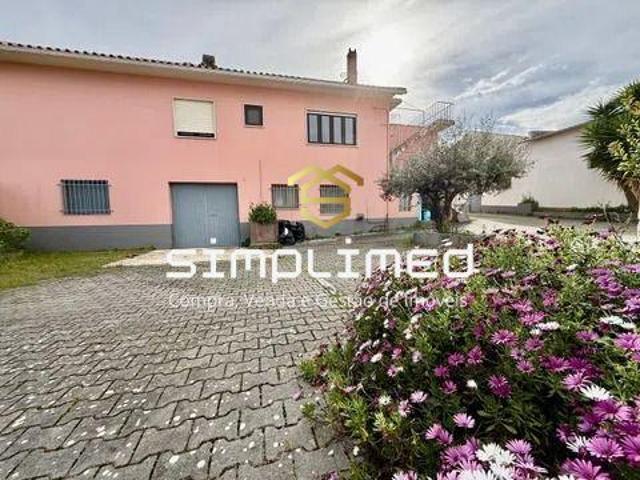 villa 3 quarto, Leiria Caldas da Rainha 2500 DLS101468329