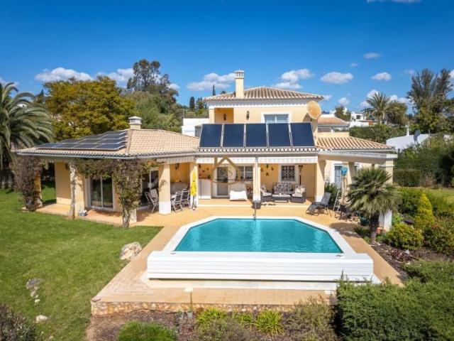villa 3 quarto, Mexilhoeira Grande Algarve DLS100202948