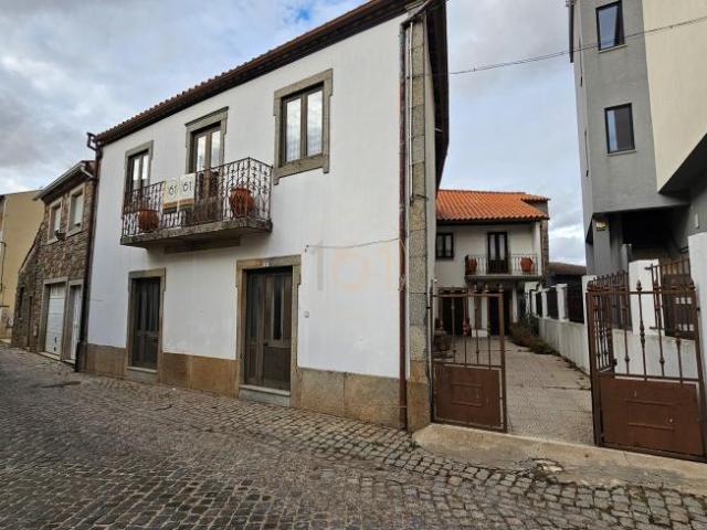 villa 3 quarto, Miranda do Douro Bragança DS96064241