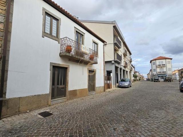 villa 3 quarto, Miranda do Douro Bragança DS96064243