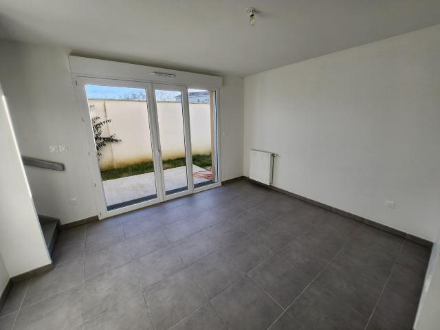 Villa T3 avec jardin et stationnements Saint Jory Allée des Peupliers