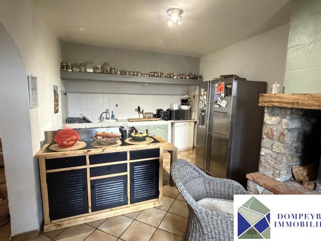 Villa T3 avec véranda à rénover à Cotignac Beau potentiel